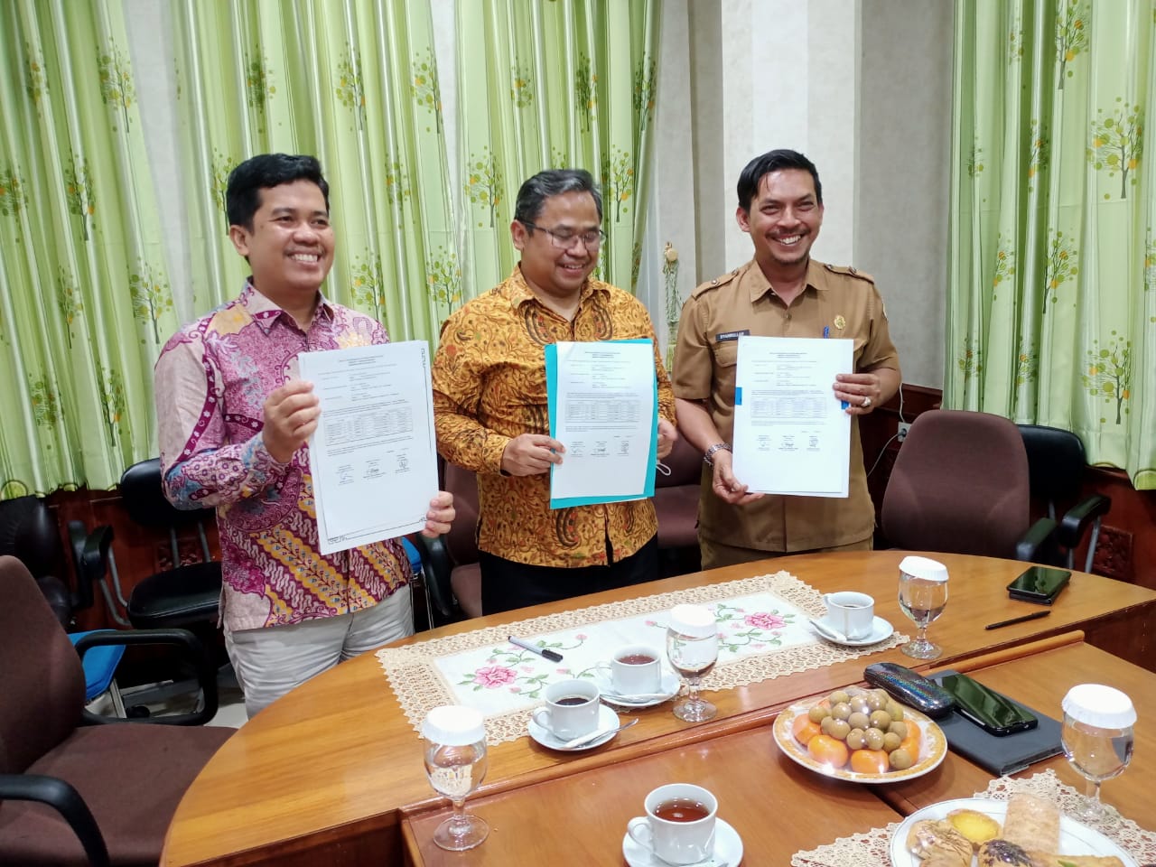 Rekonsiliasi Pajak Pusat yang disetorkan ke Kas Negara berdasarkan transaksi Pengeluaran yang dibayarkan atas beban APBD smester II Tahun 2021